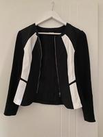 Taifun Blazer, Gr. 38, schwarz/weiß - wie neu Hessen - Rotenburg Vorschau