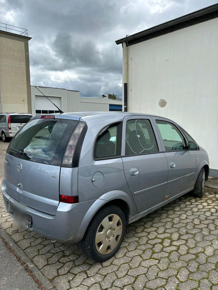 Opel meriva in Meckenheim
