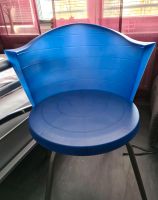 Stuhl / Schreibtischstuhl drehbar blau Kunststoff zu verschenken Feldmoching-Hasenbergl - Feldmoching Vorschau