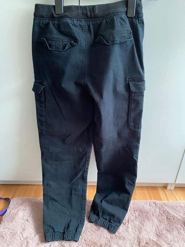 Jungen H&M Cargo Hose Gr. 164 wie neu in Wuppertal