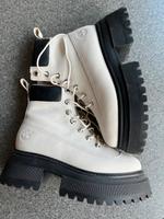Timberlands Sky Plateau-Schuh Stiefeletten weiß Gr. 37,5 Bayern - Würzburg Vorschau