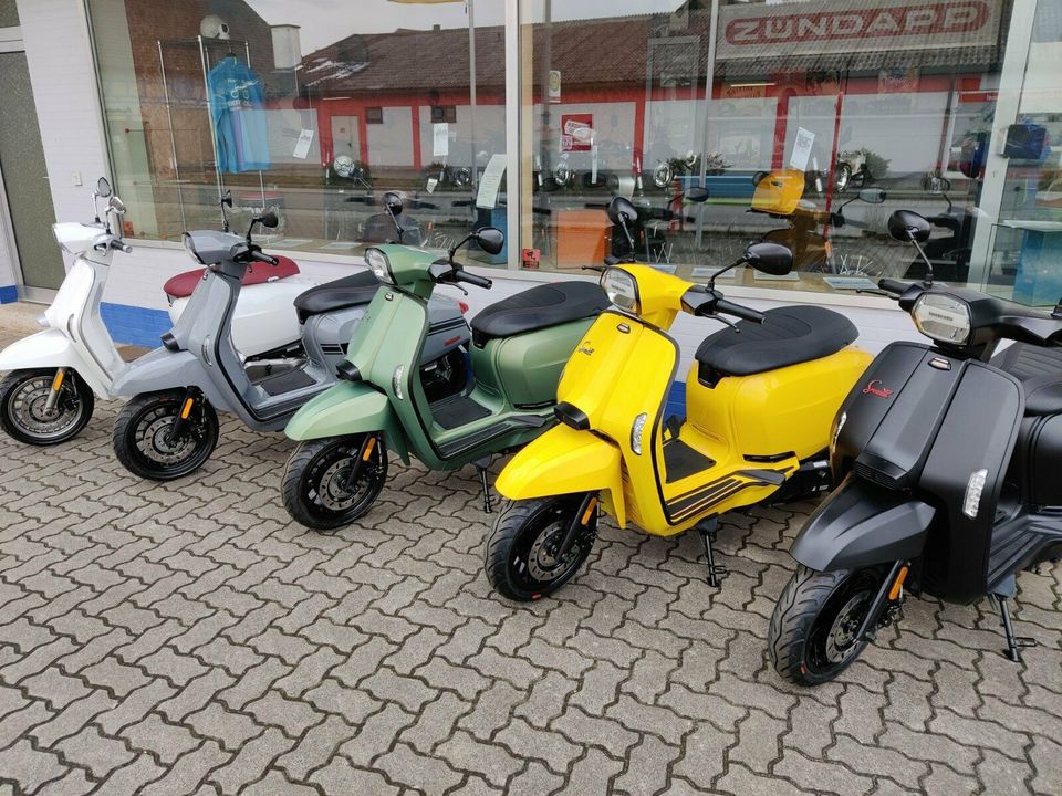 ❌125ccm MOTORRÄDER+BRIXTON+MALAGUTI+LAMBRETTA+MOTRON+ZÜNDAPP❌ in Ebensfeld