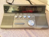 ITT Radiowecker SCR 200 Stereo Space-Design Vintage silber Berlin - Wilmersdorf Vorschau