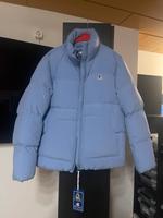 Champion Daunenjacke Oversized Steppjacke Hellblau Stehkragen M Nordrhein-Westfalen - Bedburg Vorschau