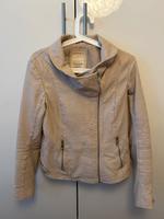 Kunstleder Jacke beige Größe 36 Esprit Hessen - Walluf Vorschau