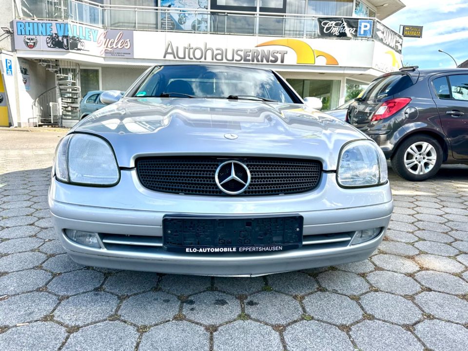 Mercedes-Benz SLK 200 Sport  *Automatik+Leder+Klima+SHZG* in Wiesbaden