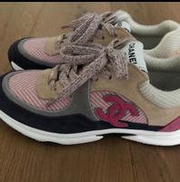 CHANEL Sneaker Gr 38 seltene Farbe Hamburg-Mitte - HafenCity Vorschau