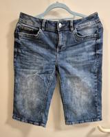 Street One Bermuda Jeans Model „Jane“ in Größe 27 Hessen - Eltville Vorschau