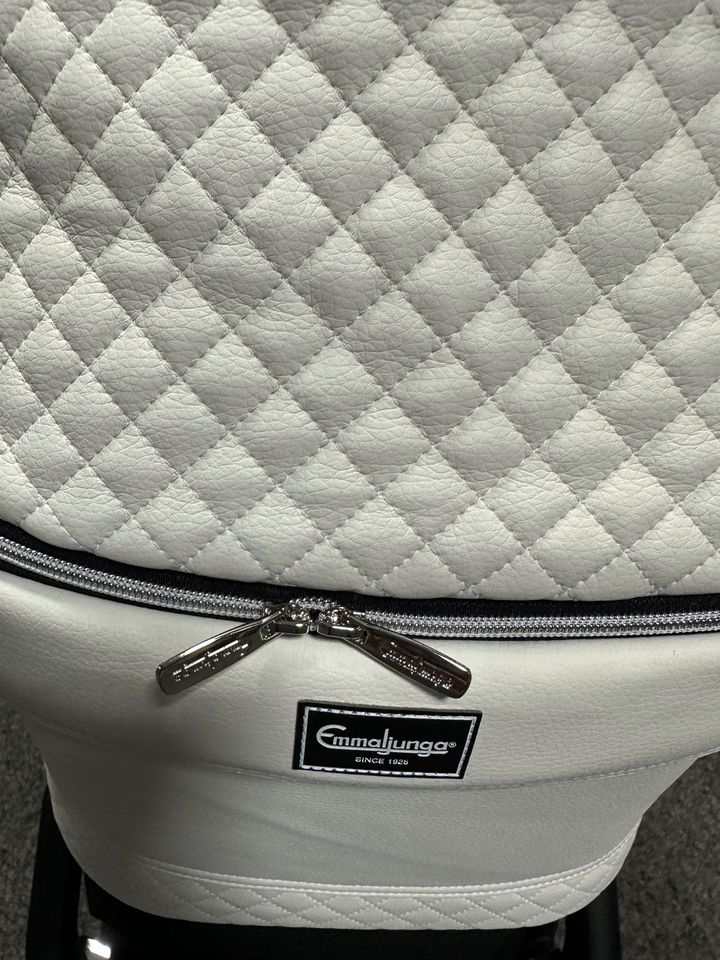 NEU - Emmaljunga SENTO LUX FLAT Polar White Kombi-Kinderwagen - NEU - FIRLEFANZ in Berlin