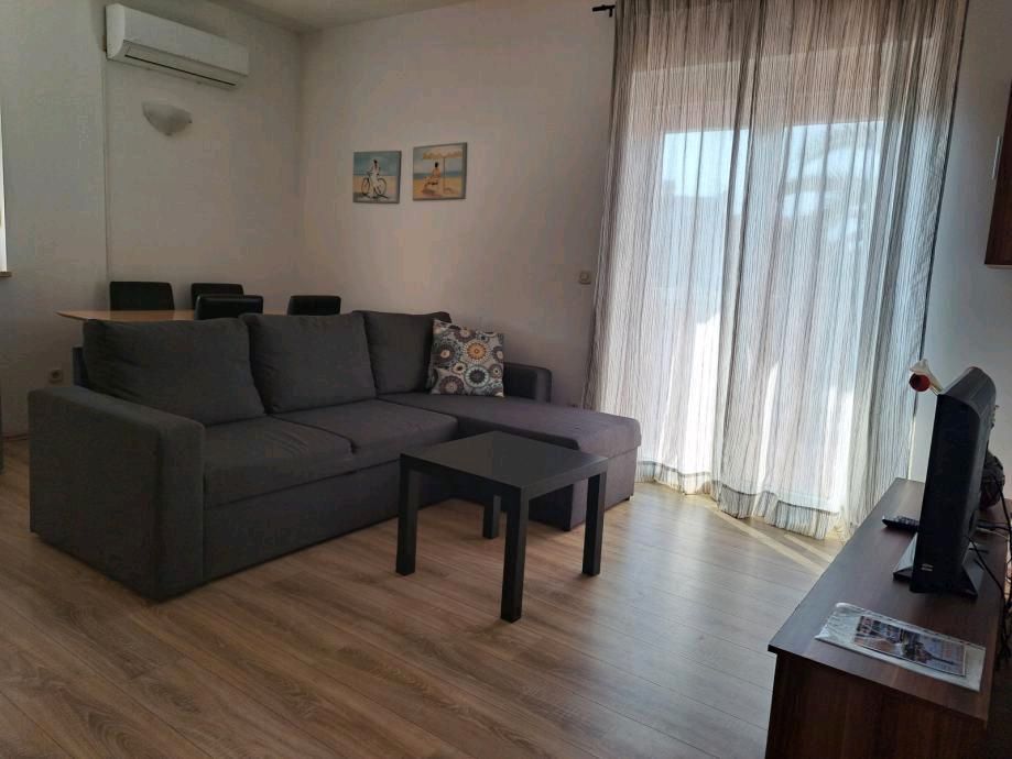 RENT TO BUY !!! Medulin, Istrien, Kroatien , Ich miete eine Wohnung für den Sommer, 15.6.-15.9.2024 in Herbstein