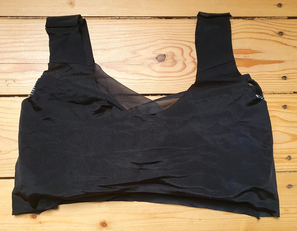 Neu Bügelloser, nahtloser Komfort BH Schwarz Gr. L -  80 D in Petersberg