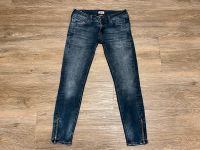 Tommy Hilfiger Damen Skinny Jeans W26 L30 Neuwertig Niedersachsen - Papenburg Vorschau