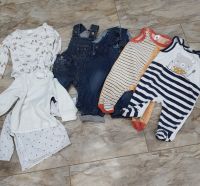 Junge Mädchen Baby Klamotten Kleidung Strampler Latzhose Größe 62 Nordrhein-Westfalen - Düren Vorschau