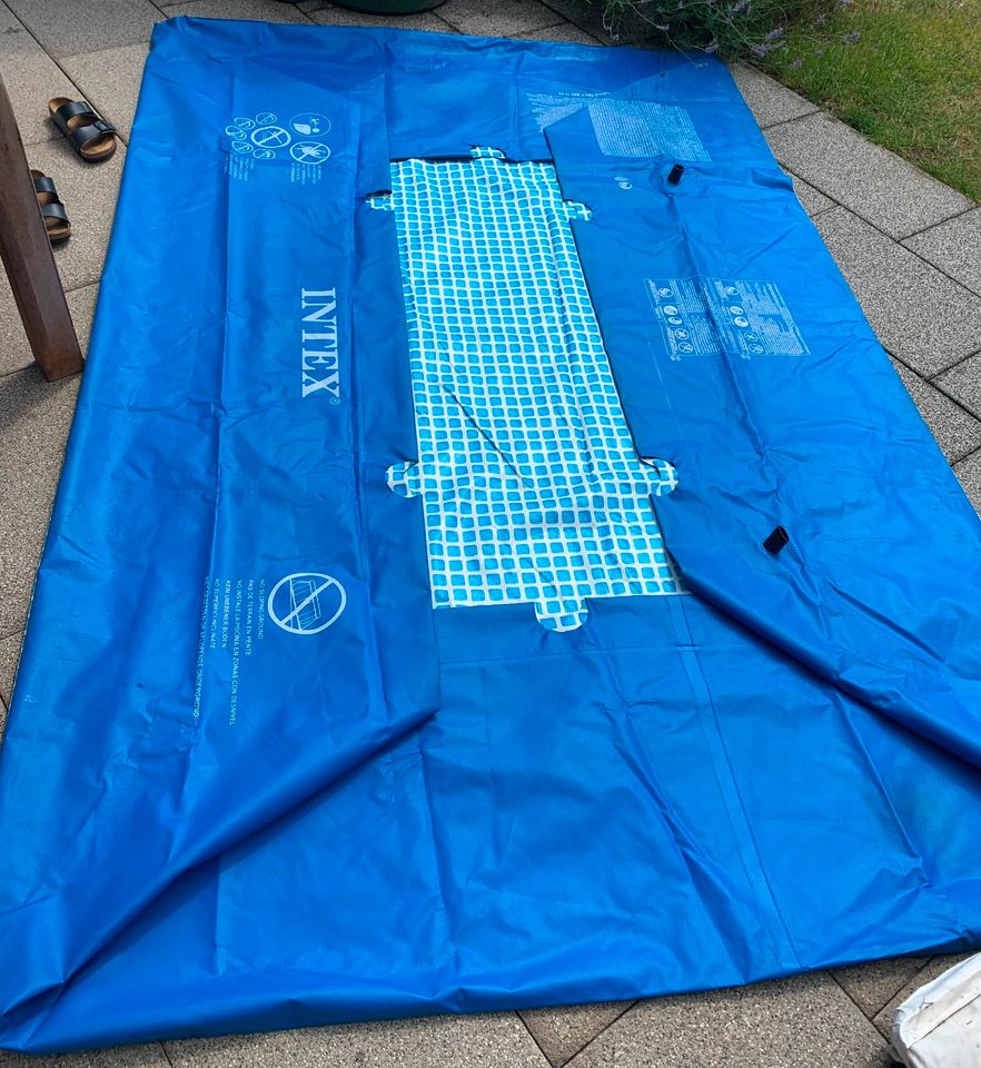 Intex Pool Rectangular Frame Set 3m x 2m x 0,75m mit Zubehör in Langenfeld