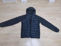 NEU Herren Steppjacke Schwarz Gr. S Jacke Schwarz Kapuze Nordrhein-Westfalen - Meinerzhagen Vorschau