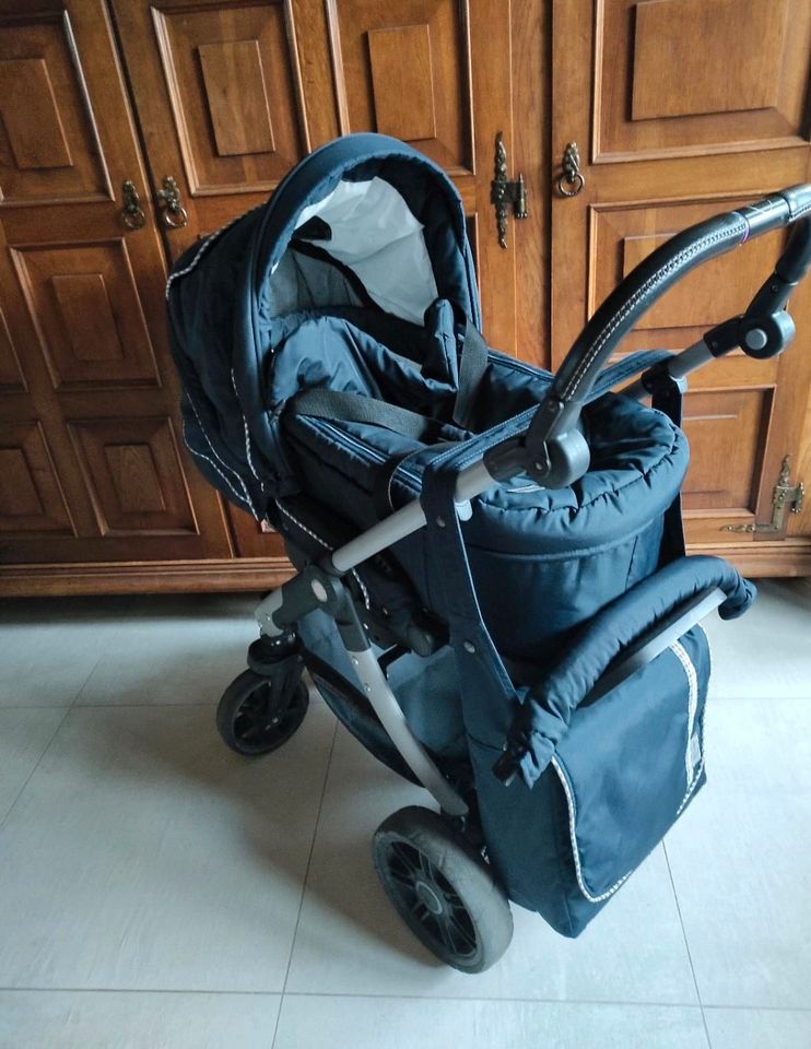 Teutonia Cosmo V3 Kinderwagen in Nümbrecht