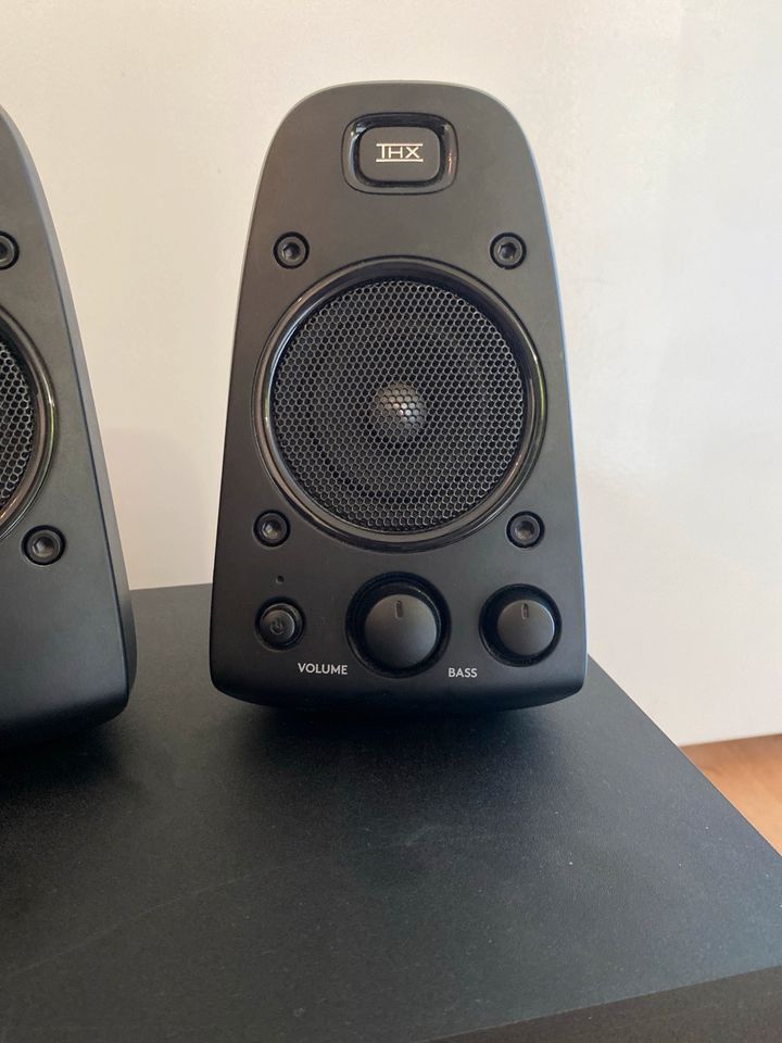 Logitech PC - Lautsprecher / Speaker mit Subwoofer in Hannover