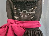 Dirndl Stockerpoint Gr.40 schwarz lang Beere, pink Rosen wie Neu! Bayern - Brannenburg Vorschau