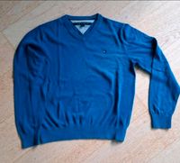 Tommy Hilfiger Pullover Größe S blau Brandenburg - Bernau Vorschau