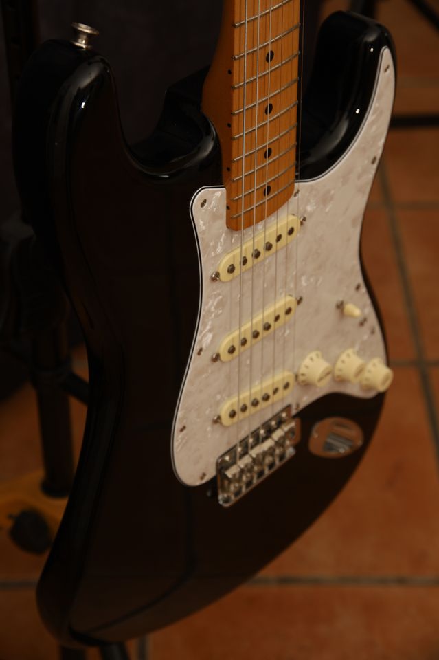 Fender Stratocaster Classic 50s neuwertig in Kiefersfelden