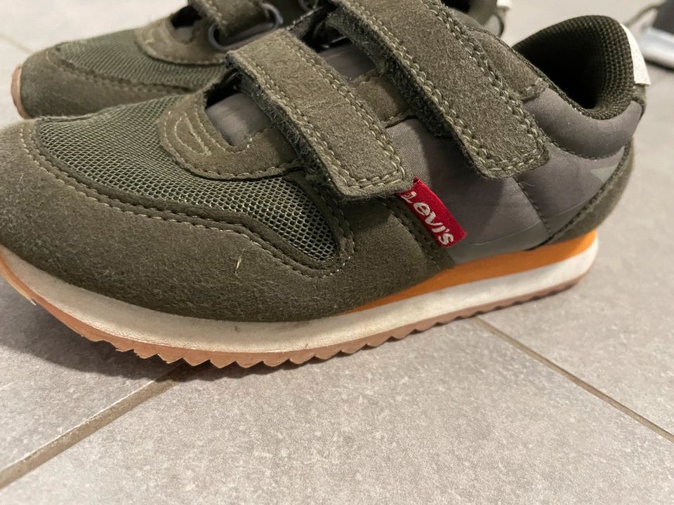 Levi’s Schuhe Gr. 26 in Erkelenz