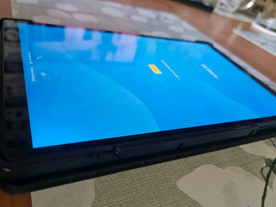 Lenovo Tablet in Ihlow