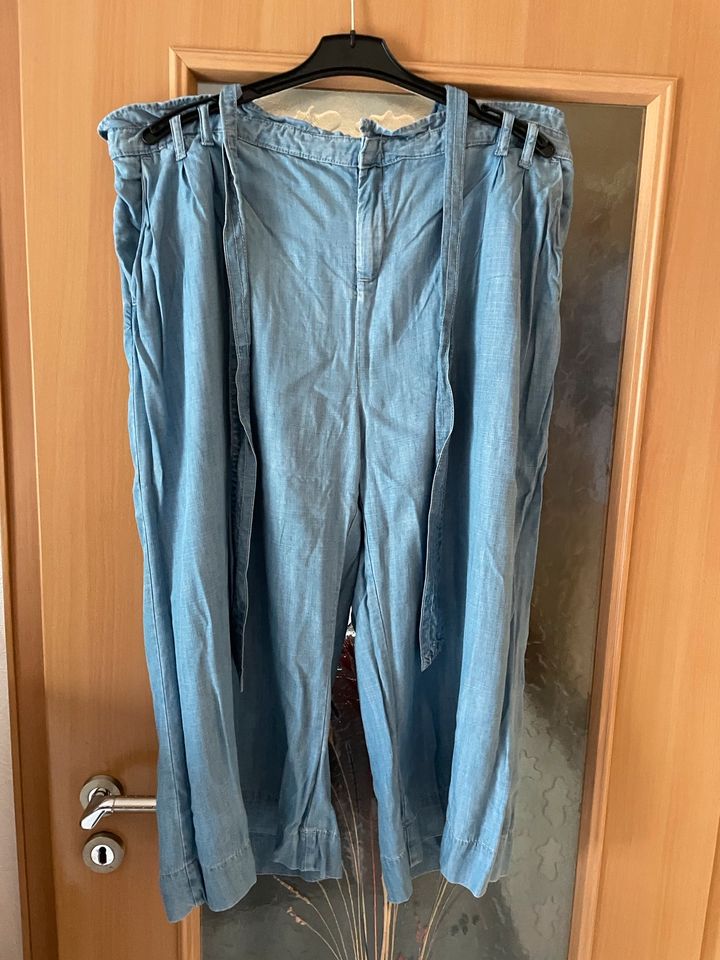 Jeans Culotte Größe 48 in Mandelbachtal
