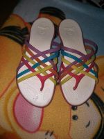 Bunte Crocs Bade sandalen gr. 36 Bayern - Eggenfelden Vorschau