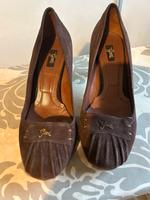 Gant Pumps braun Wildleder 37 Frankfurt am Main - Preungesheim Vorschau