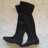 Wildlederstiefel Overknee ESPRIT, dunkelbraun, Gr.39 Niedersachsen - Seevetal Vorschau