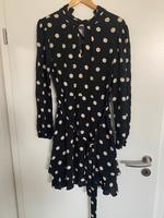 Damen Kleid mit Gürtel, langarm, schwarz mit Punkten, Größe 38 Sachsen-Anhalt - Muldestausee Vorschau