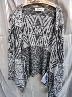 Fransenstrick Cardigan Gr. L von Only (133) Niedersachsen - Neuenkirchen Vorschau