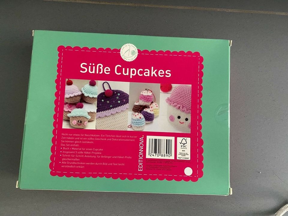 Häkeln Stricken Basteln Kinder Buch Cupcakes Muffins NEU in Hamburg