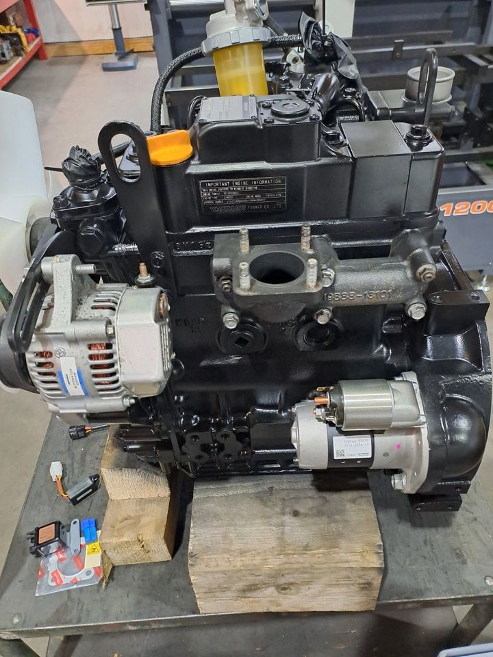 Yanmar Dieselmotor 3TNV82A-XIRD für z.B. Doosan Kompressor in Berkenthin