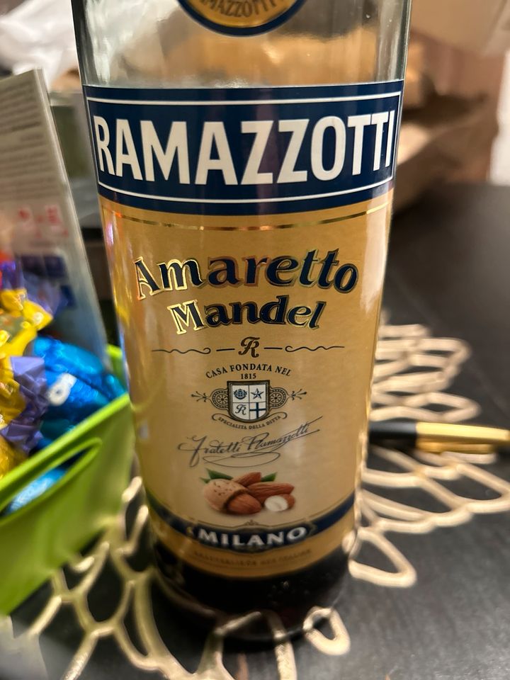 Ramazzotti Amaretto Mandel leer Deko Flasche Sammler in Bodman-Ludwigshafen