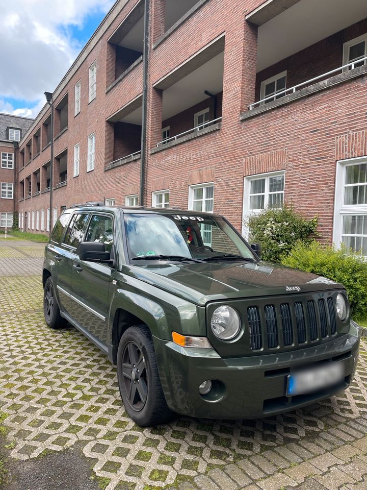 Jeep Patriot 2.4 lpg in Duisburg