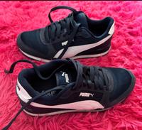 Puma Sneaker, Gr. 38 sehr gut erhalten Berlin - Dahlem Vorschau