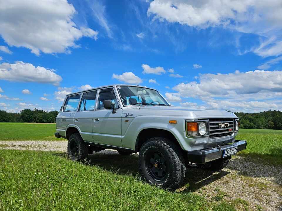 Toyota Land Cruiser HJ61 in Traunstein