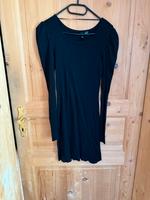 H&M Winterkleid Strickkleid schwarz Puffärmel Sachsen - Lichtenstein Vorschau