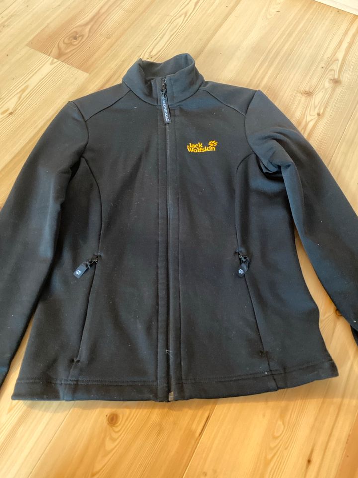 Jack Wolfskin SoftshellJacke S in Leiblfing