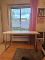 Sehr gut erhaltener weißer Schreibtisch, 139x60x76 Bonn - Beuel Vorschau