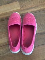 Graceland pink Schuhe 32 Hausschuhe Sommer Brandenburg - Bernau Vorschau