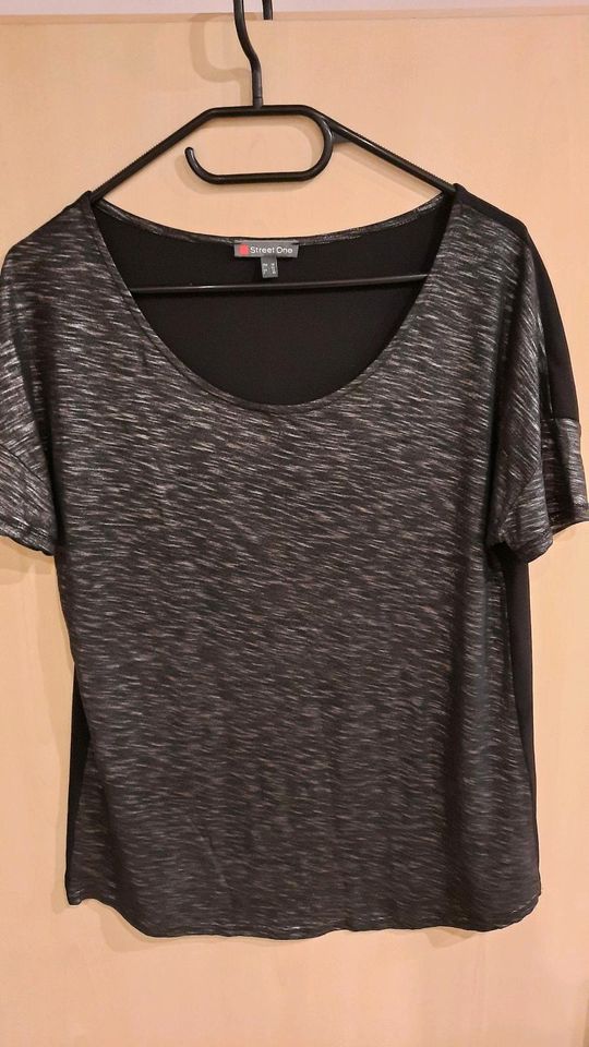 Tshirt Street One *neu* in Hemau