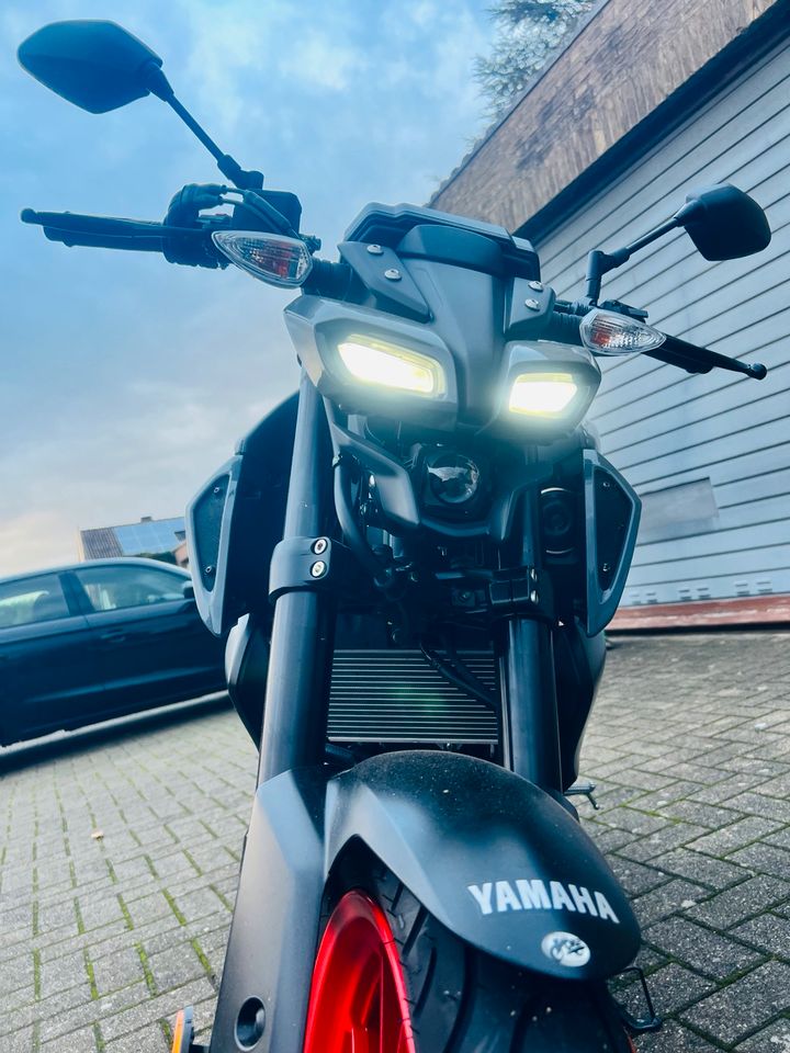 Motorrad  Yamaha MT Special Editionr in Ilsede