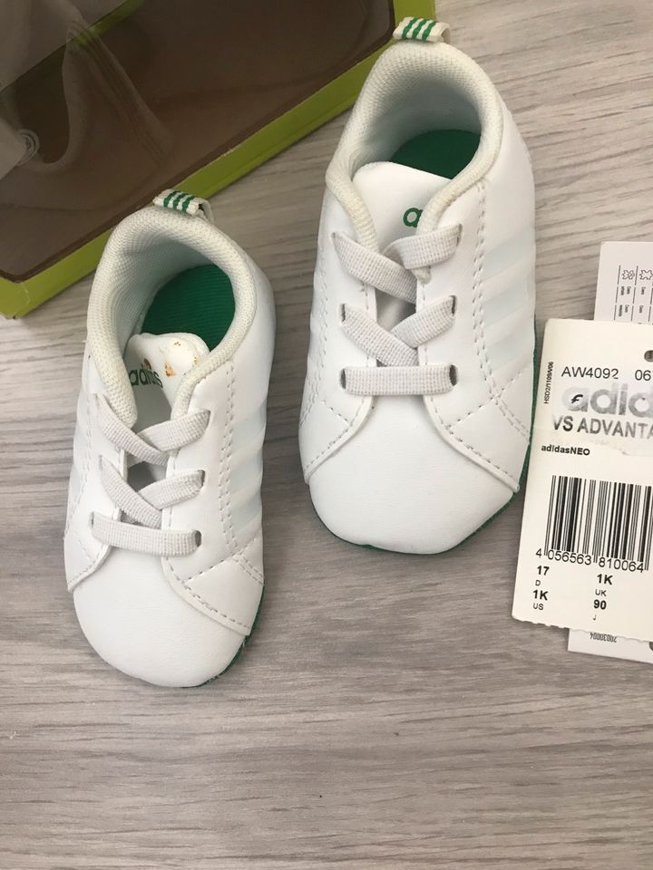 Babyschuhe Adidas in Duisburg