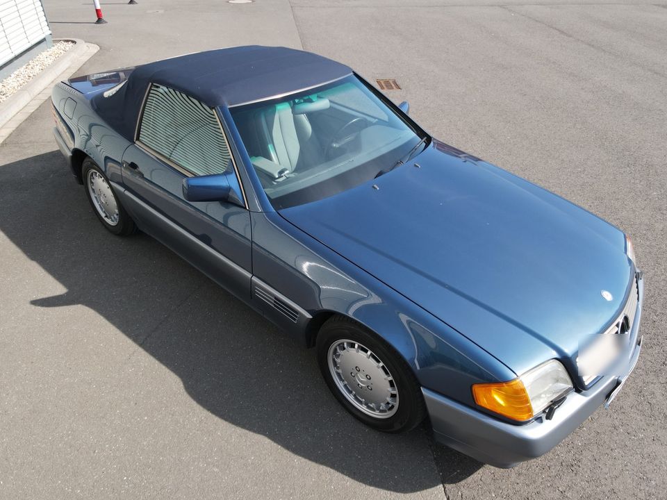 Mercedes - Benz 500 SL R129 in Düsseldorf