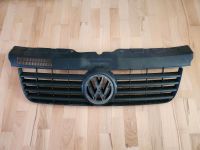 Originaler VW T5 Kühlergrill unbeschädigt Nordrhein-Westfalen - Mönchengladbach Vorschau