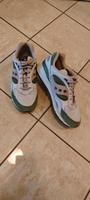 Saucony Sneaker – Größe 42 (fällt normal aus) Frankfurt am Main - Berkersheim Vorschau