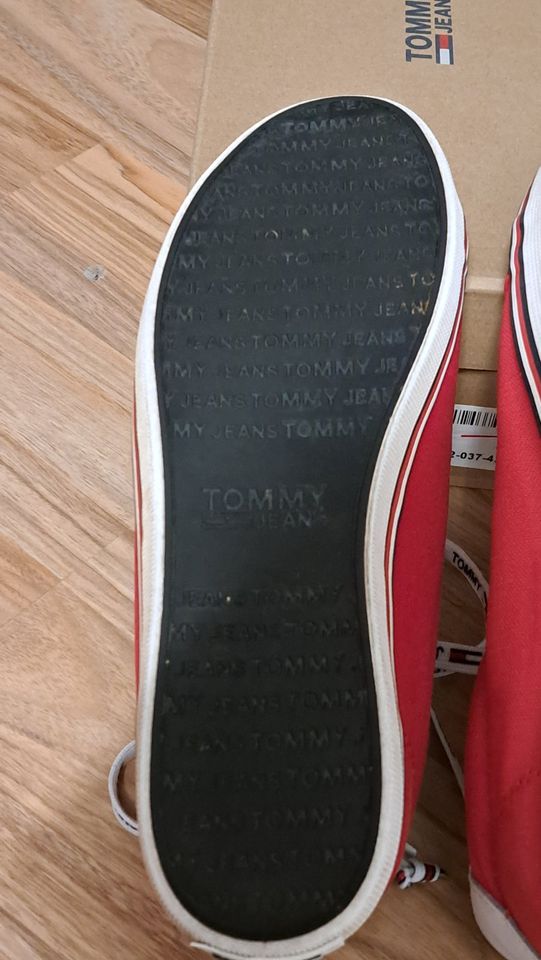 Sneaker Stoffschuhe Schnürschuhe Marke Tommy Hilfiger Gr. 42 in Ratingen