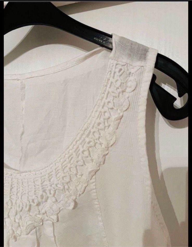 Da.Kleid , Weiß mit Stickerei, Baumwolle in Issum